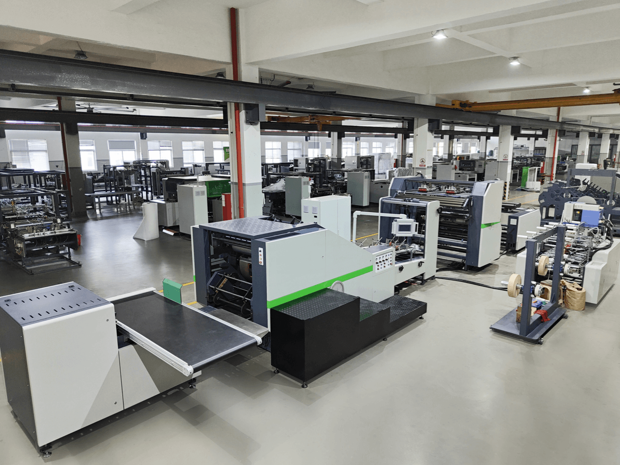 Cómo una máquina de fabricación de bolsas de papel mejora la eficiencia del envasado para las empresas modernas